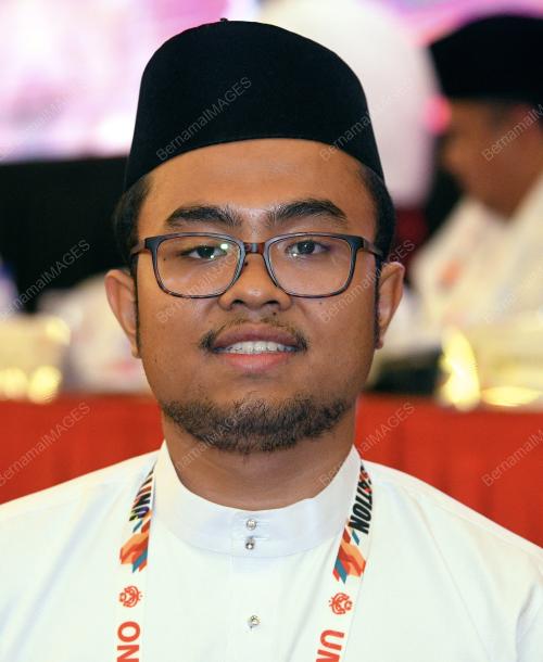 PAU192_06122017_PEMUDA_LUAR