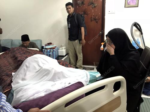 PAU216_06122017_JELEBU