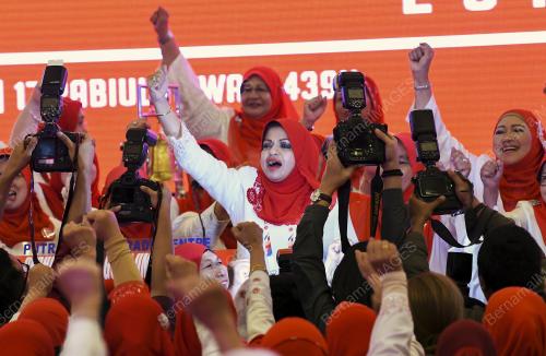 PAU23_61217_SHAHRIZAT_UMNO_06122017