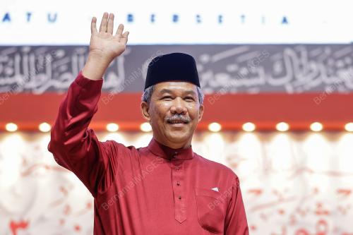 DATUK SERI MOHAMAD HASAN