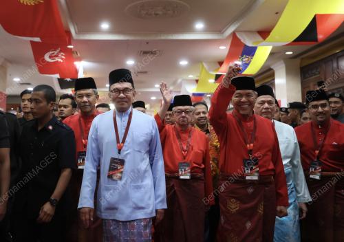 DATUK SERI ANWAR IBRAHIM