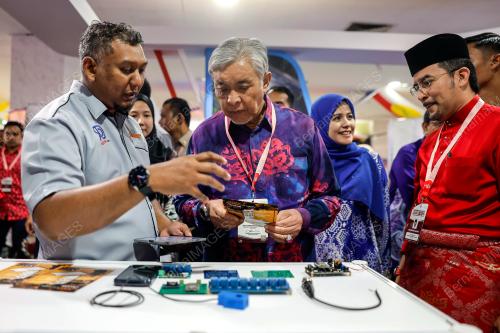 DATUK SERI DR AHMAD ZAHID HAMIDI