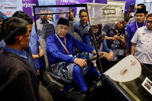 DATUK SERI DR AHMAD ZAHID HAMIDI