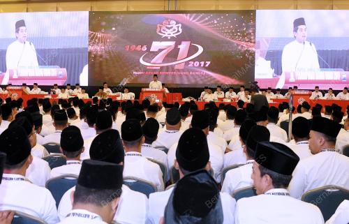 PAU42_06122017_PEMUDA_IKRAR