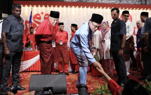 DATUK SERI ANWAR IBRAHIM