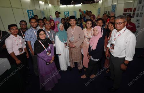 PAU62_08122017_UMNO