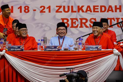 DATUK SERI ANWAR IBRAHIM