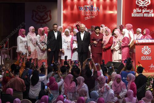PAU70_06122017_NAJIB