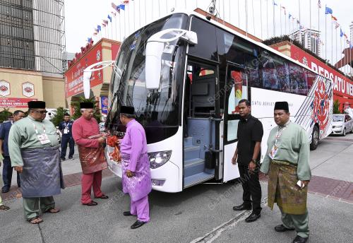 PAU73_08122017_BAS_UMNO