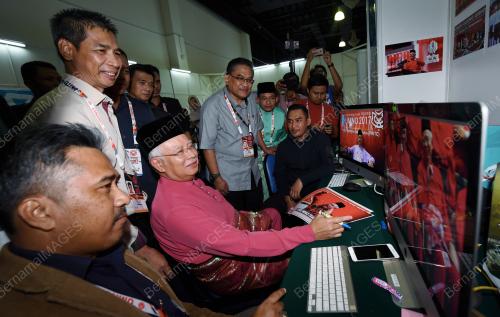PAU83_08122017_PM_BERNAMA