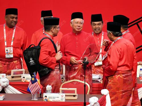 PAU85_07122017_PRESIDEN