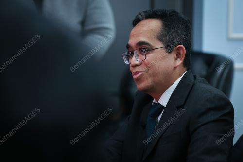 AHMAD IRHAM IKMAL HISHAM
