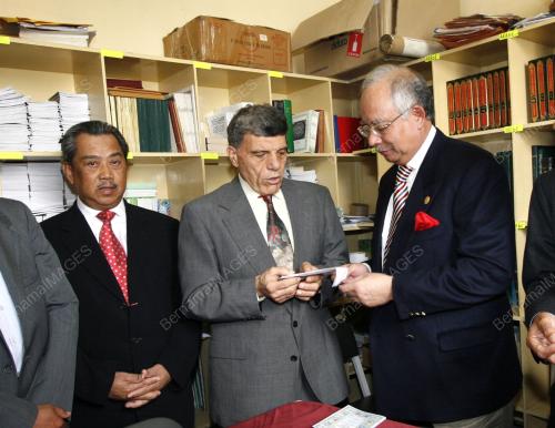 MOHD NAJIB TUN RAZAK