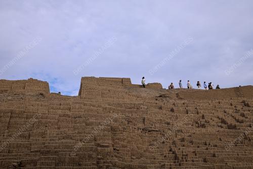 HUACA PUCLLANA