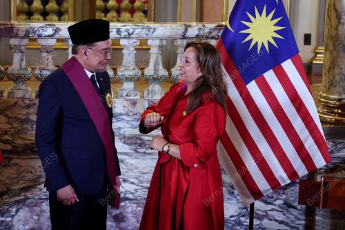 DATUK SERI ANWAR IBRAHIM
