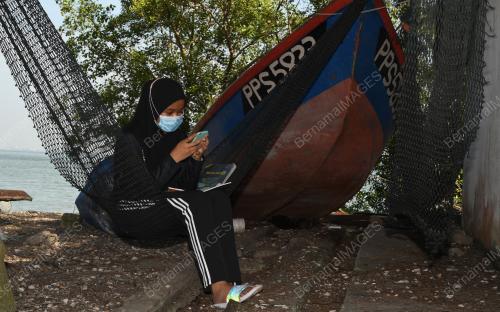 SESI PdPR TERBANTUT DI KAWASAN LUAR BANDAR
