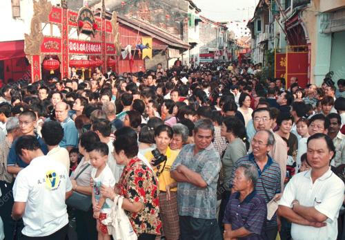 PG01-04_02_01_ORANG_RAMAI_19012016