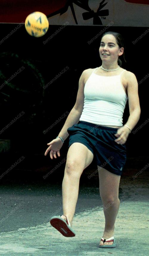 PG01-22_07_2001_JENNY-BOLA_28012016