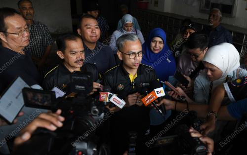 DATUK FAHMI FADZIL