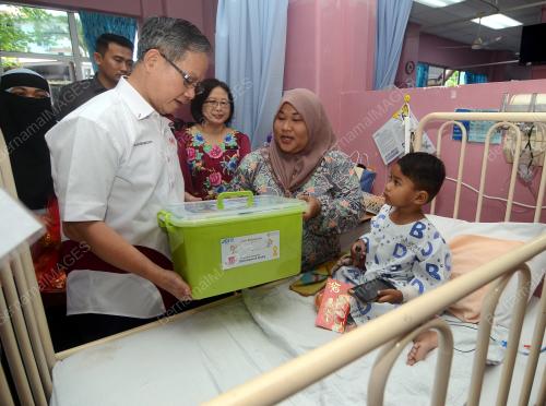 DR LEE BOON CHYE