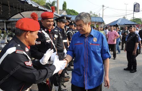 PG01_01032014_ZAHID_POLIS