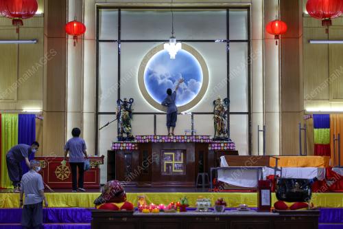 PERSIAPAN HARI WESAK
