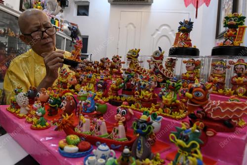 PATUNG TRADISIONAL