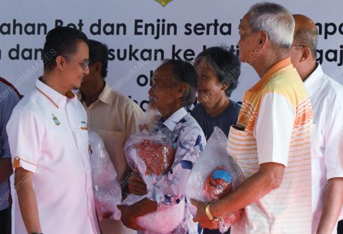 DATUK DR MOHAMED ABDUL HAMID