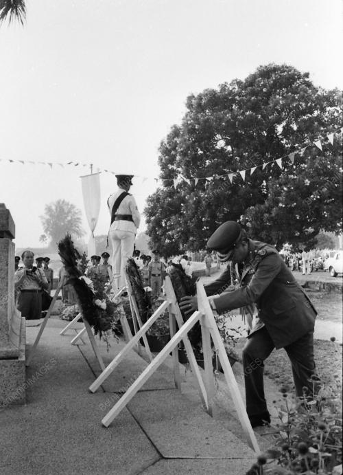 HARI PAHLAWAN