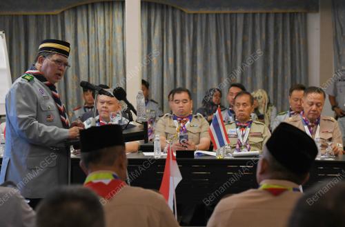 PENGAKAP