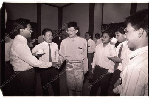 Education Minister Officials Meeting