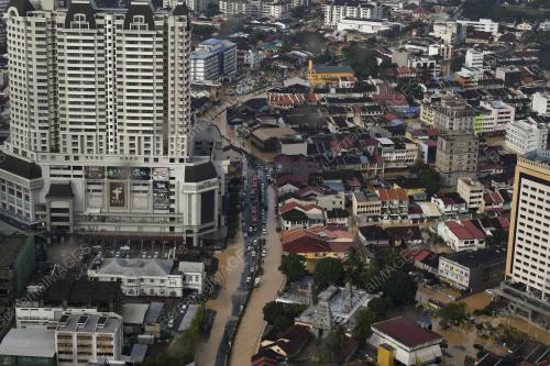 PG01_05112017_BANJIR_TERJEJAS