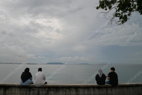 BERIADAH DI PERSIARAN KARPAL SINGH