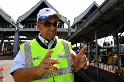 WAN AHMAD AWANG