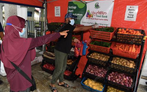 FOOD BANK MASJID KAPITAN KELING
