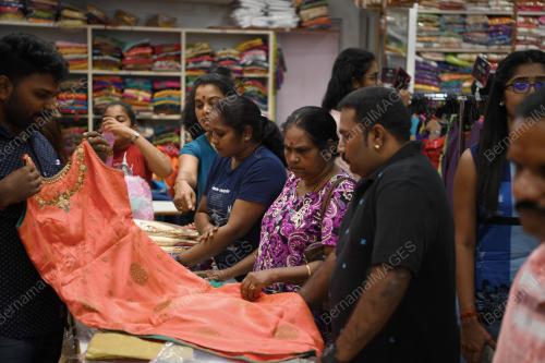 PG01_07102019_DEEPAVALI_BN201910063469