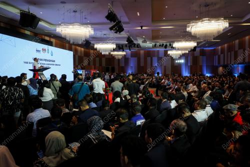 DATUK SERI ANWAR IBRAHIM