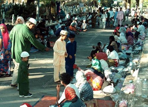 SEDEKAH-RAYA