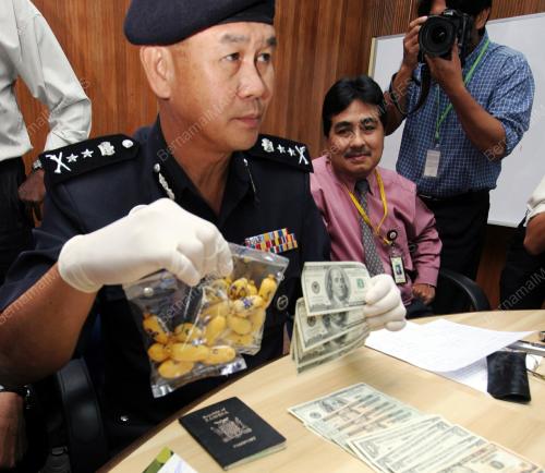 POLIS_DADAH