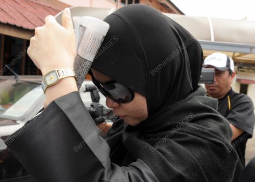 PG01_09012012_MAHKAMAH