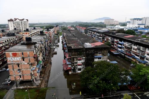 PG01_09052019_BANJIR_FLAT_201902251564