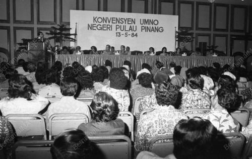PG01_09072015_KONVOKESYEN_UMNO