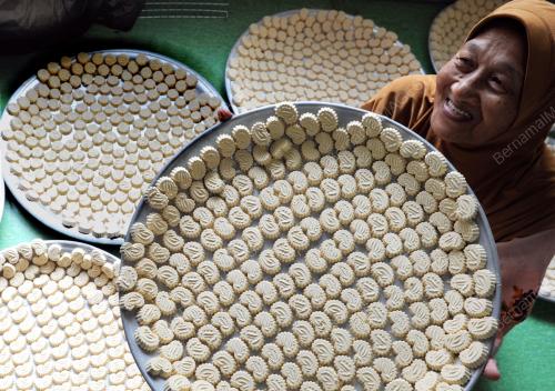 PG01_09082012_PUTU_KACANG