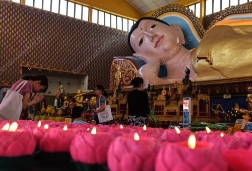 HARI WESAK