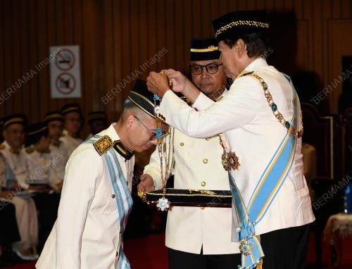 DATUK SERI FAHMI FADZIL