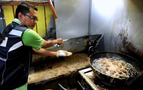 PG01_13032017_DAPUR_KOTOR