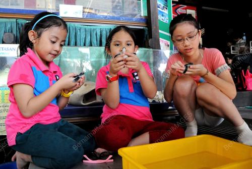 PG01_15062014_PENGUNJUNG_PENYU
