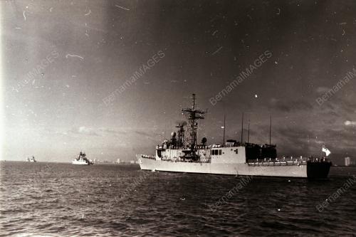 ULASAN ARMADA DIRAJA ANTARABANGSA