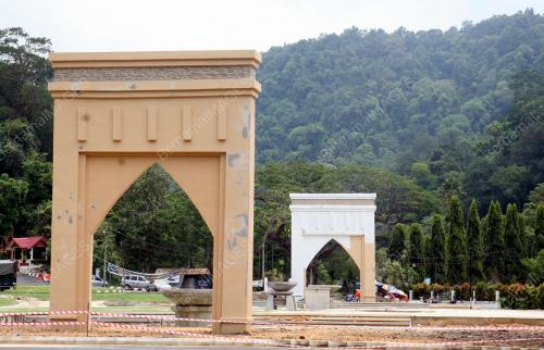 PINTU GERBANG