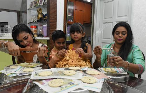 MURUKU_DEEPAVALI